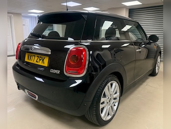 Used MINI Hatch 2017 for sale - 79014260: Photo