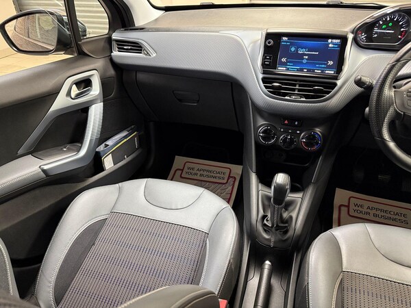 Used Peugeot 208 2018 for sale - 74380980: Photo 11