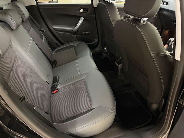 Used Peugeot 208 2018 for sale - 74380980: Photo 18