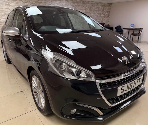 Used Peugeot 208 2018 for sale - 74380980: Photo 1