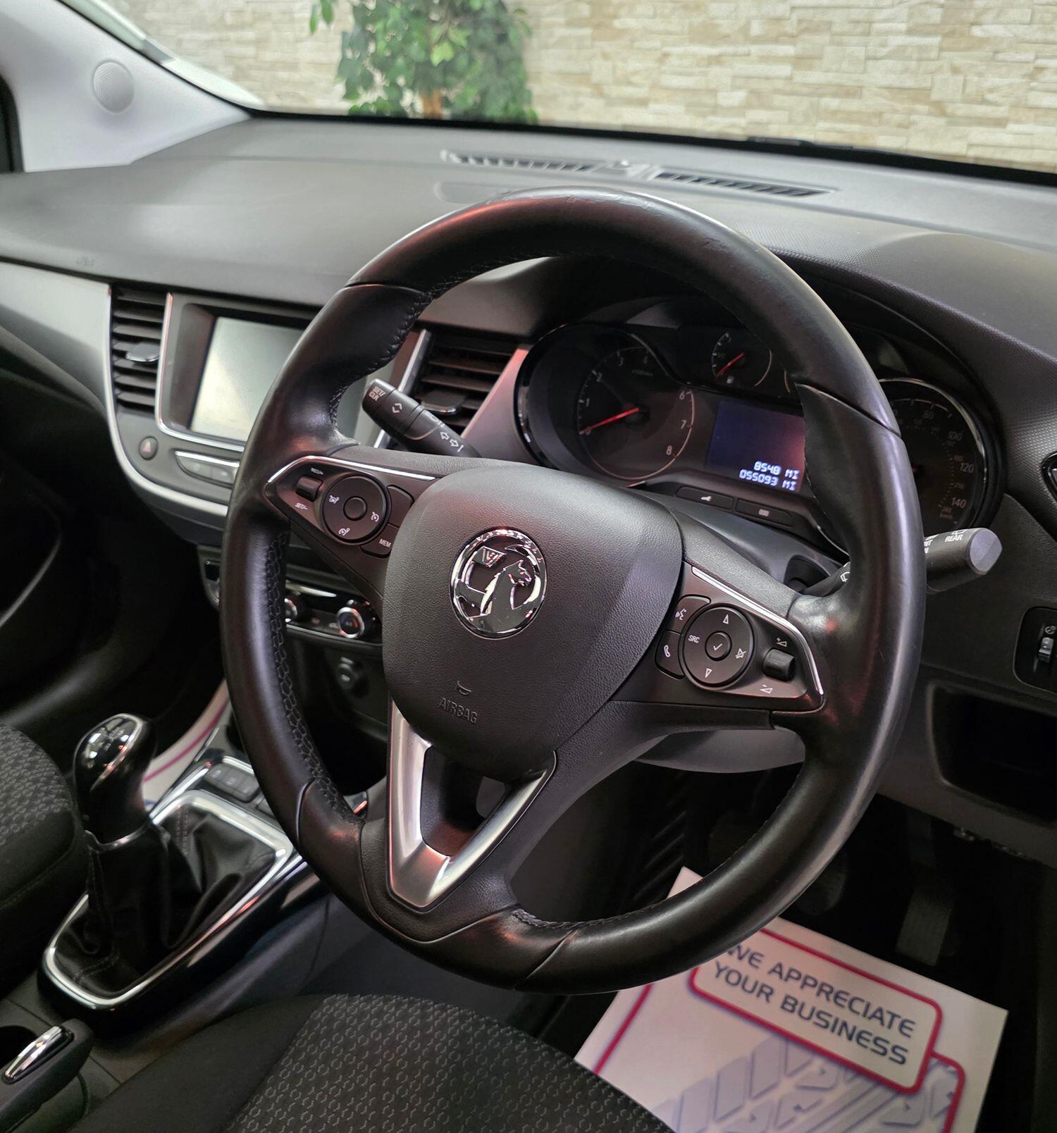 Used Vauxhall Crossland X 2017 for sale - 76293212: Photo 5