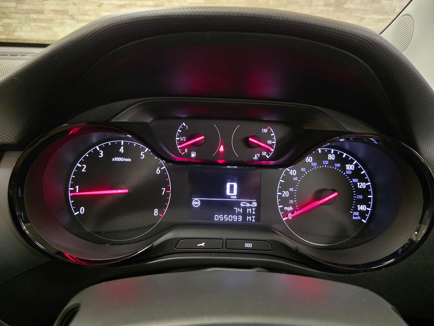 Used Vauxhall Crossland X 2017 for sale - 76293212: Photo 7