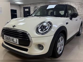 Used MINI Cooper 2019 for sale - 79367921: Photo