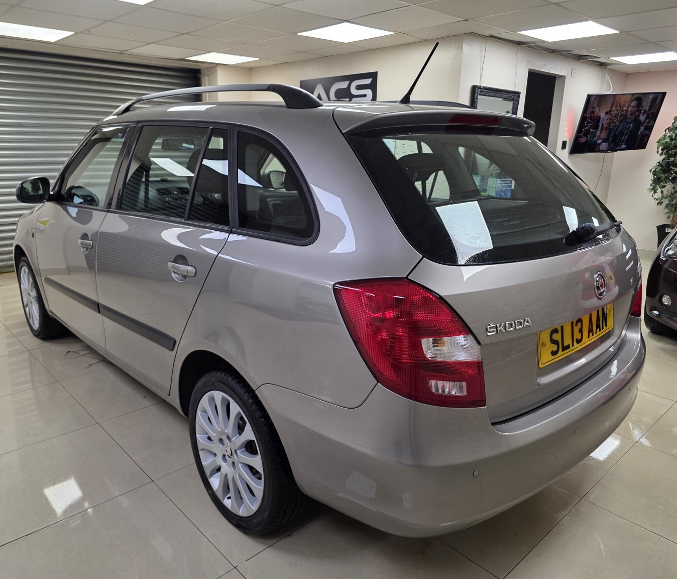 Used Skoda Fabia 2013 for sale - 76979527: Photo 4