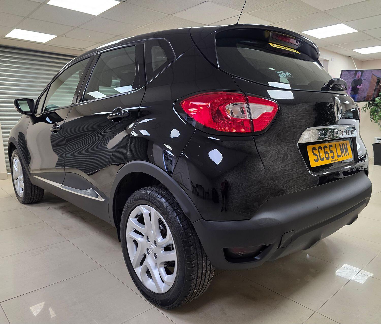 Used Renault Captur 2015 for sale - 76793058: Photo 3