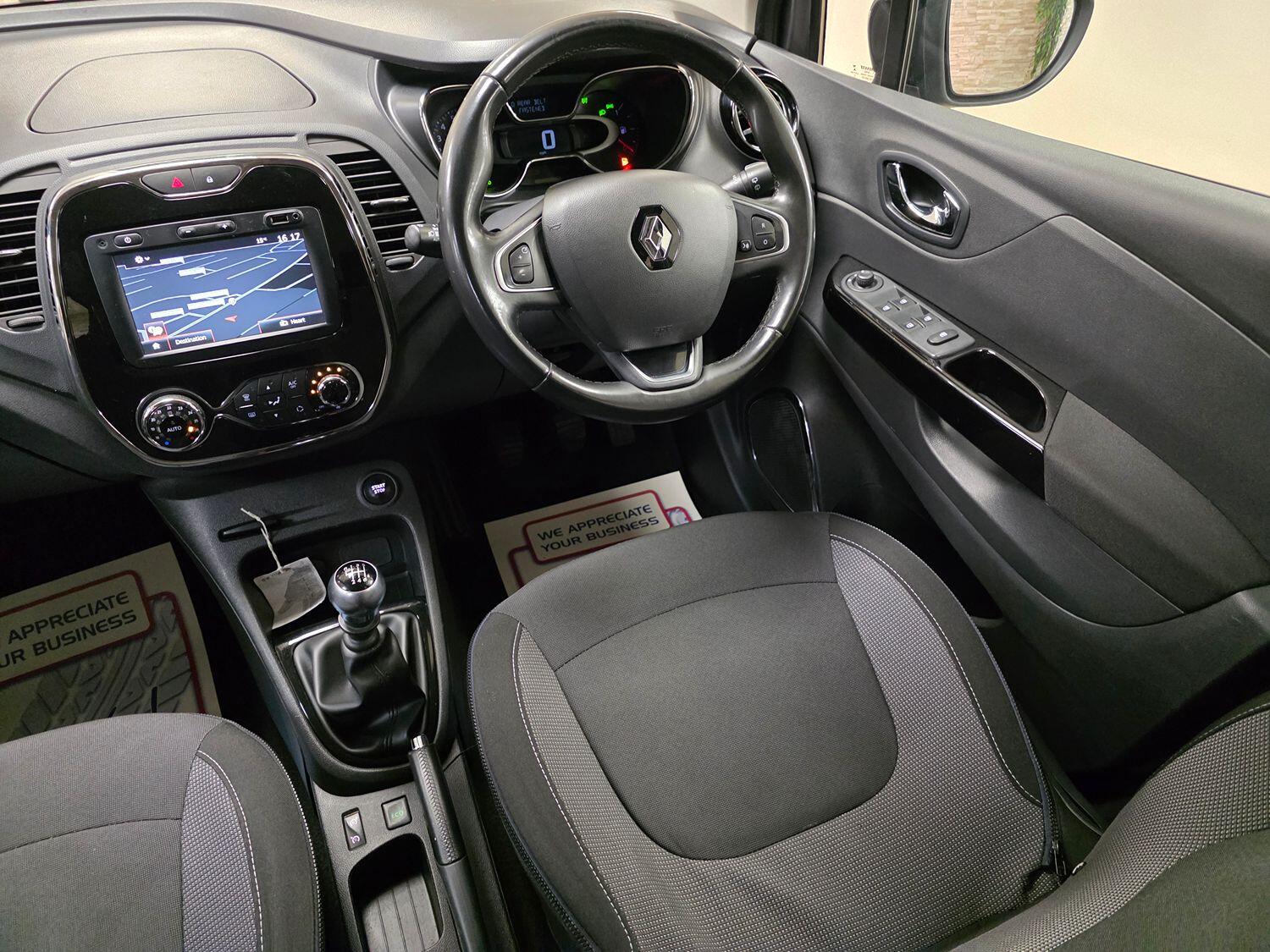 Used Renault Captur 2017 for sale - 76793065: Photo 5