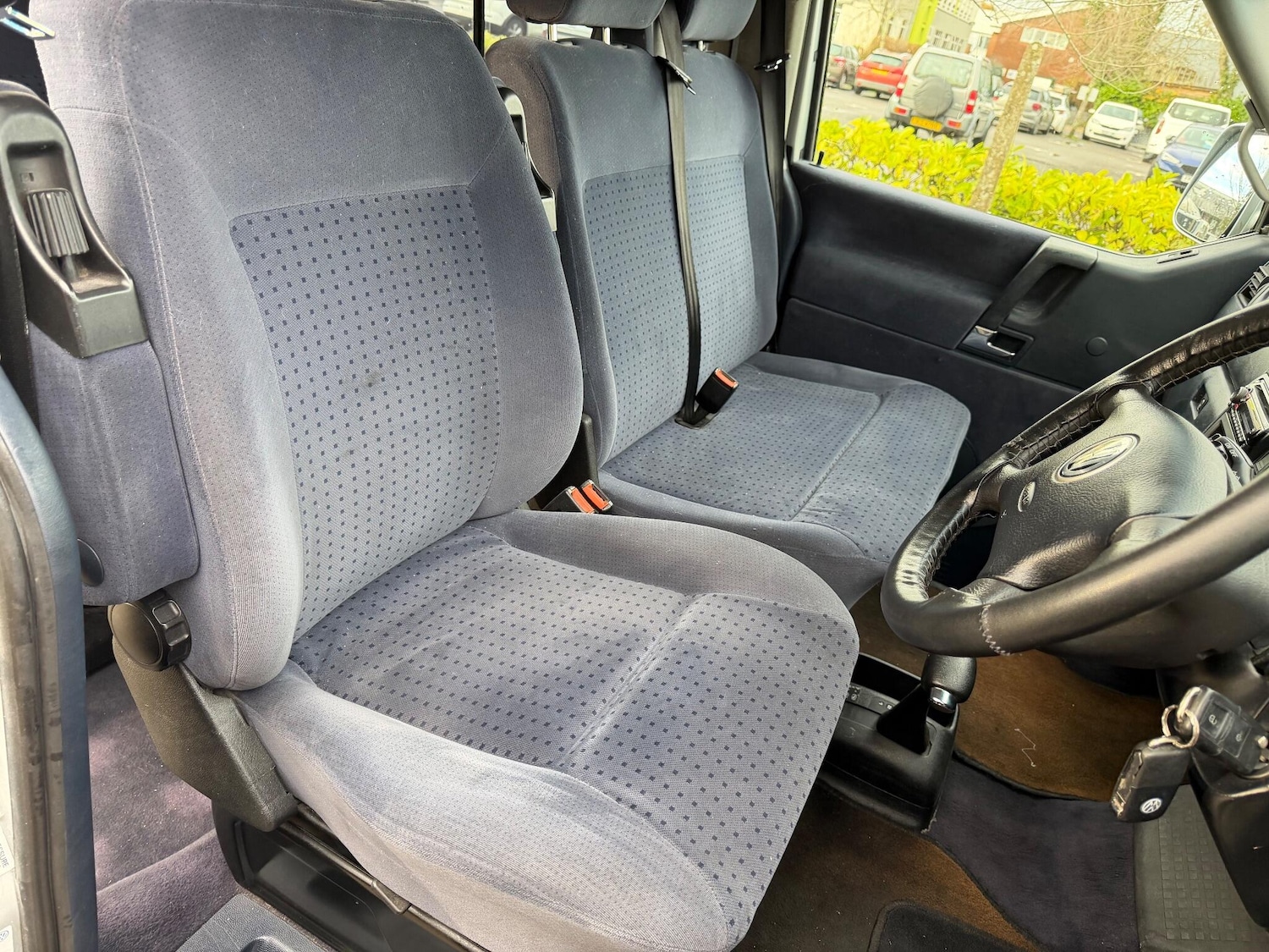 Used Volkswagen Caravelle 2002 for sale - 76824879: Photo 11