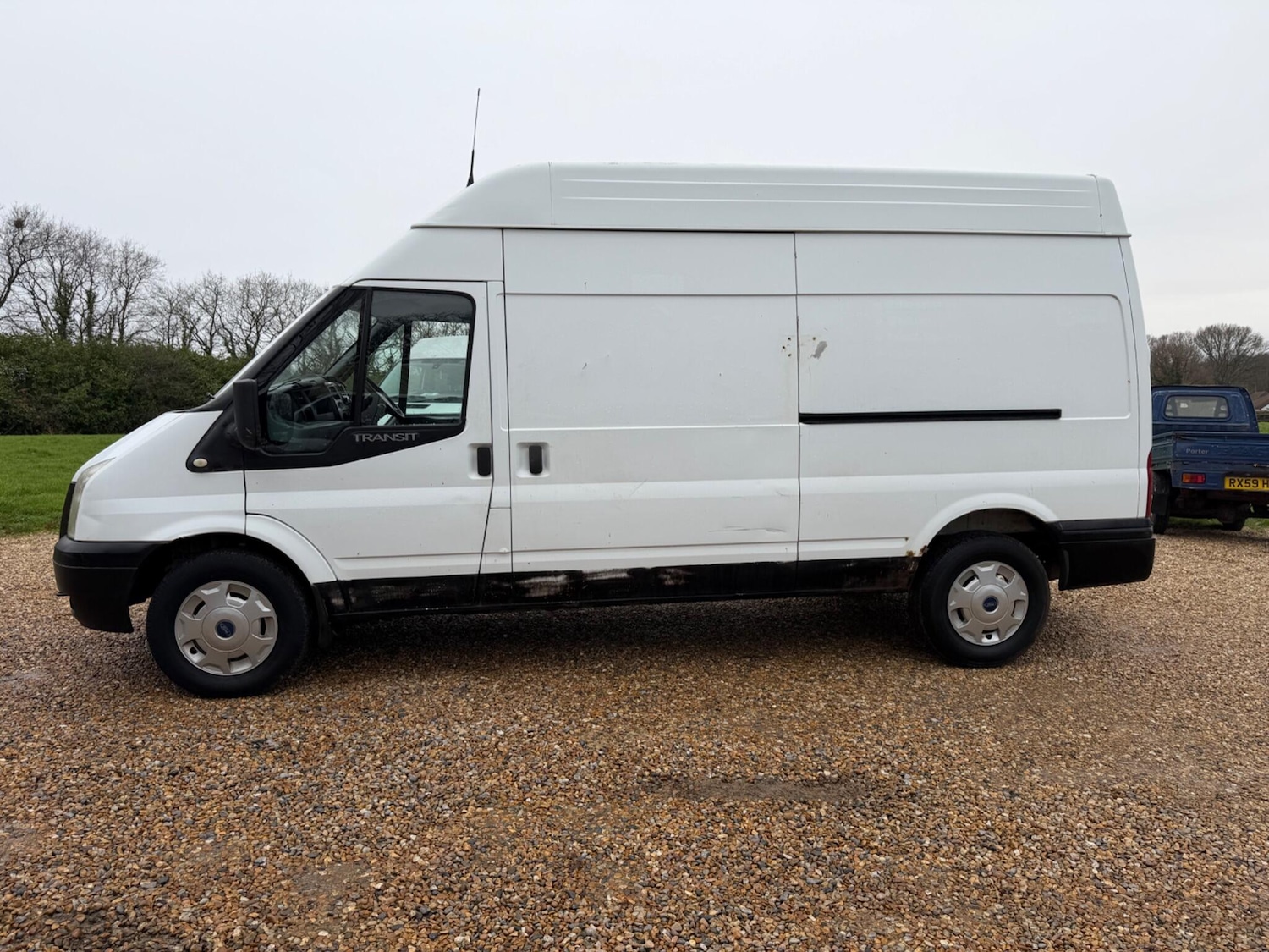 Used Ford Transit 2009 for sale - 77203125: Photo 4