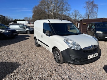 Used Vauxhall Combo 2015 for sale - 76671486: Photo