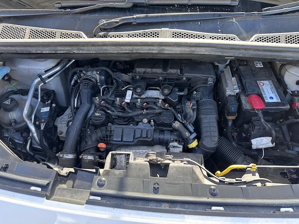 Used Peugeot Partner 2020 for sale - 76136319: Photo 16