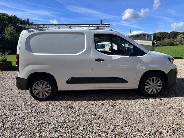 Used Peugeot Partner 2020 for sale - 76136319: Photo 7