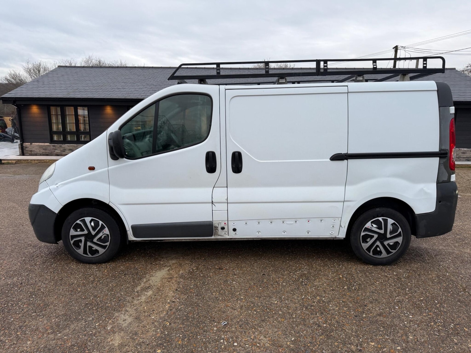 Used Vauxhall Vivaro for sale - 77242423: Photo 4