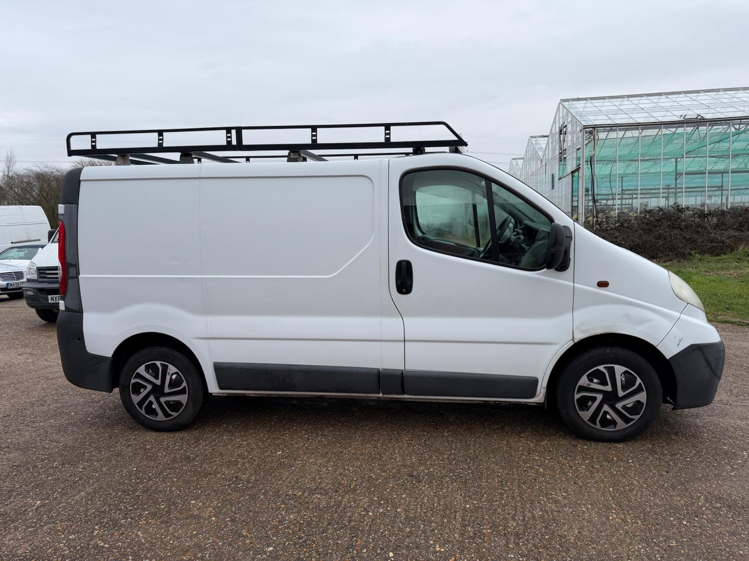 Used Vauxhall Vivaro for sale - 77242423: Photo 8