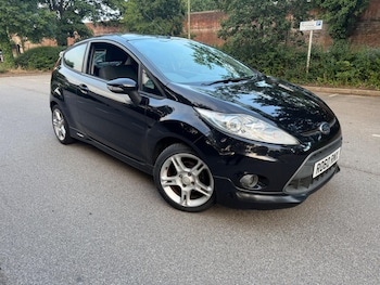 Used Ford Fiesta 2011 for sale - 78934980: Photo