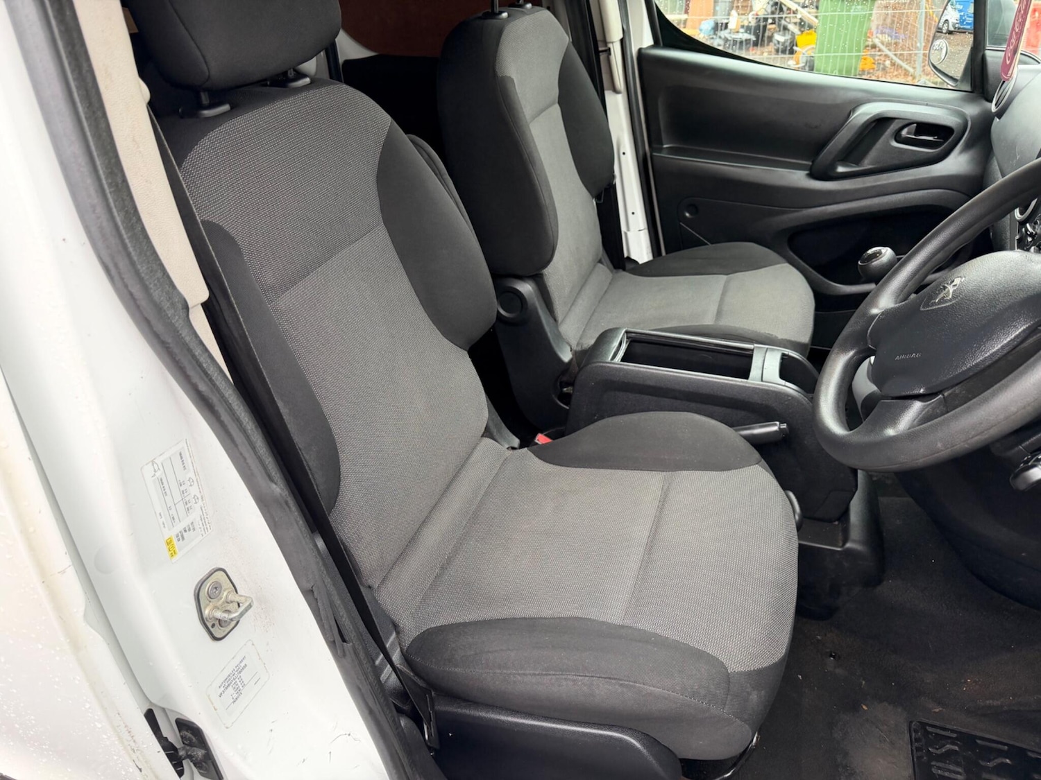 Used Peugeot Partner 2018 for sale - 77202828: Photo 9