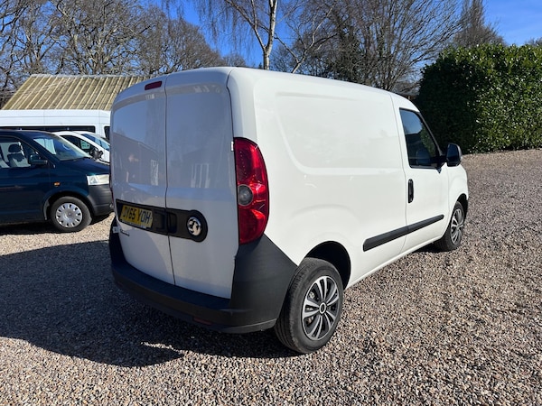 Used Vauxhall Combo 2015 for sale - 76167305: Photo 7
