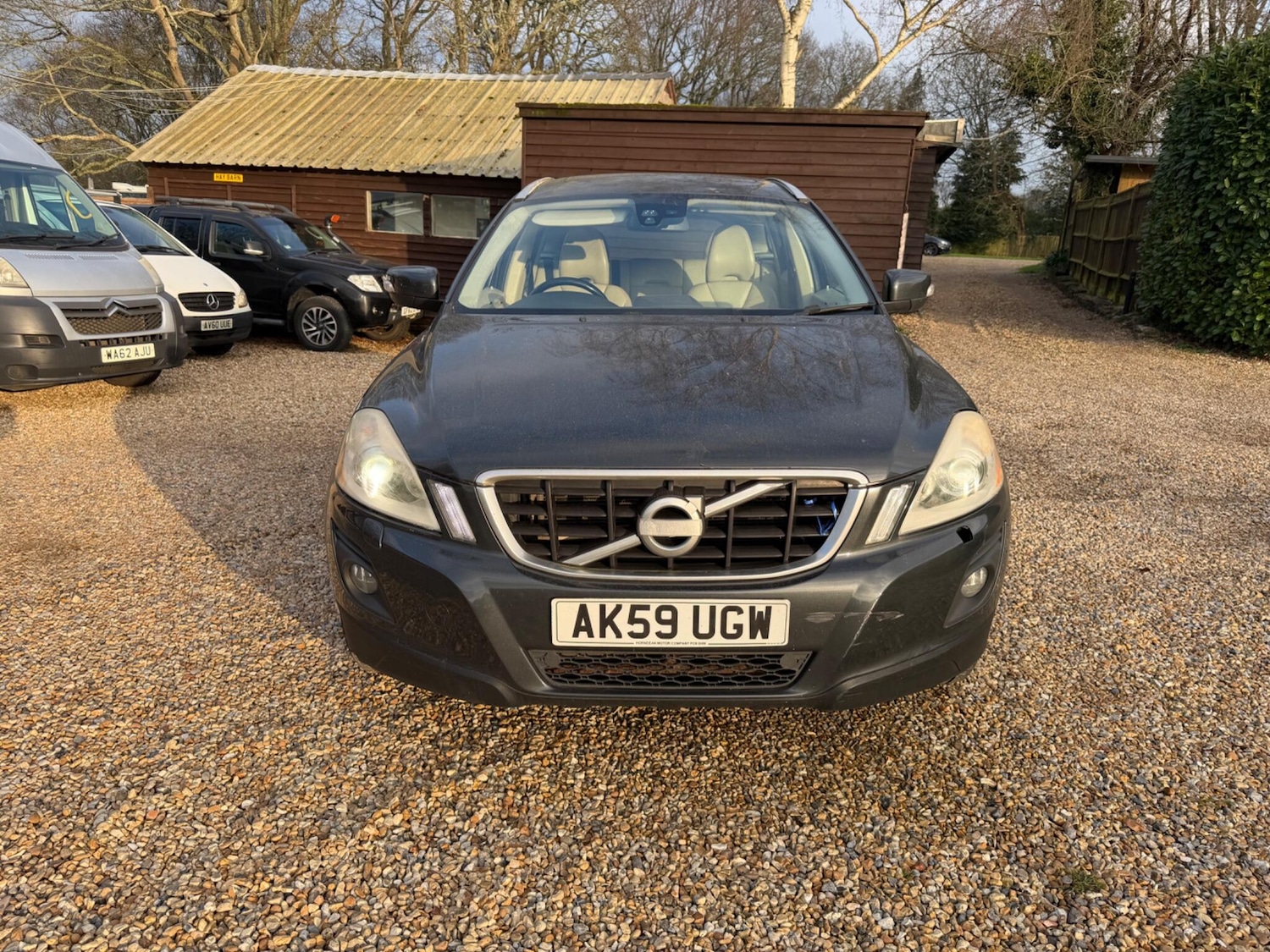 Used Volvo XC60 for sale - 77808934: Photo 2