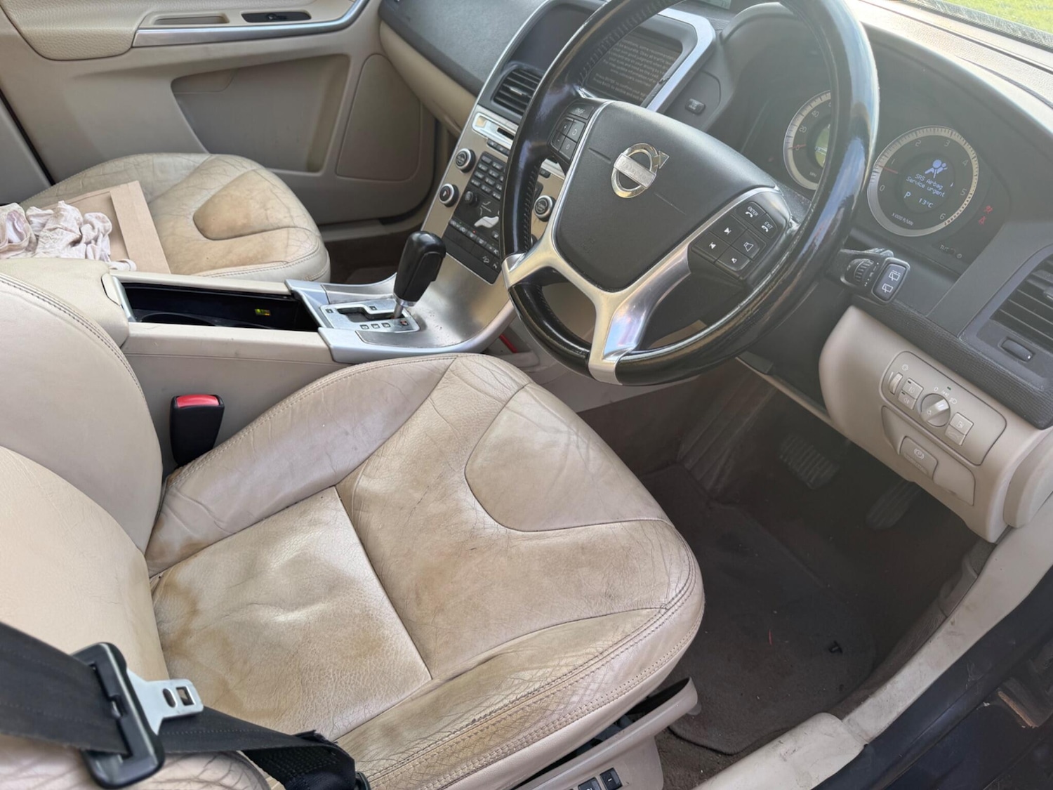 Used Volvo XC60 for sale - 77808934: Photo 9