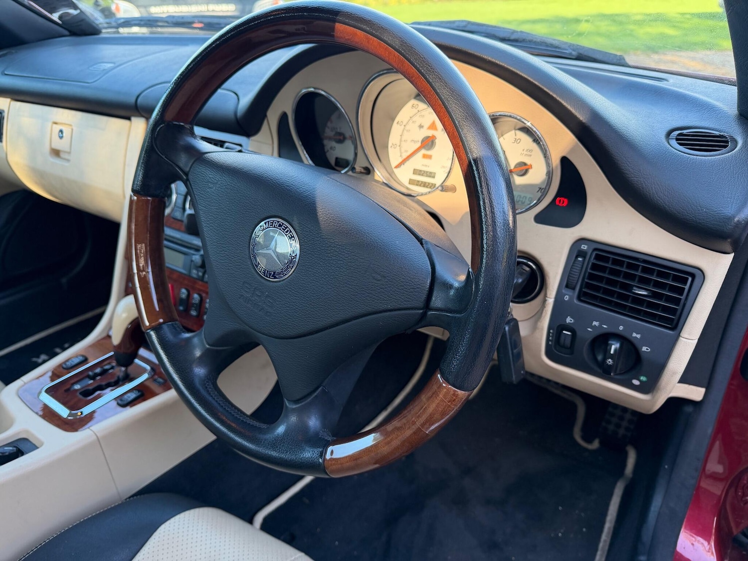 Used Mercedes-Benz SLK 2002 for sale - 76370452: Photo 11