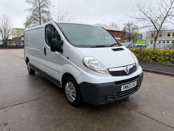 Vauxhall Vivaro feature image