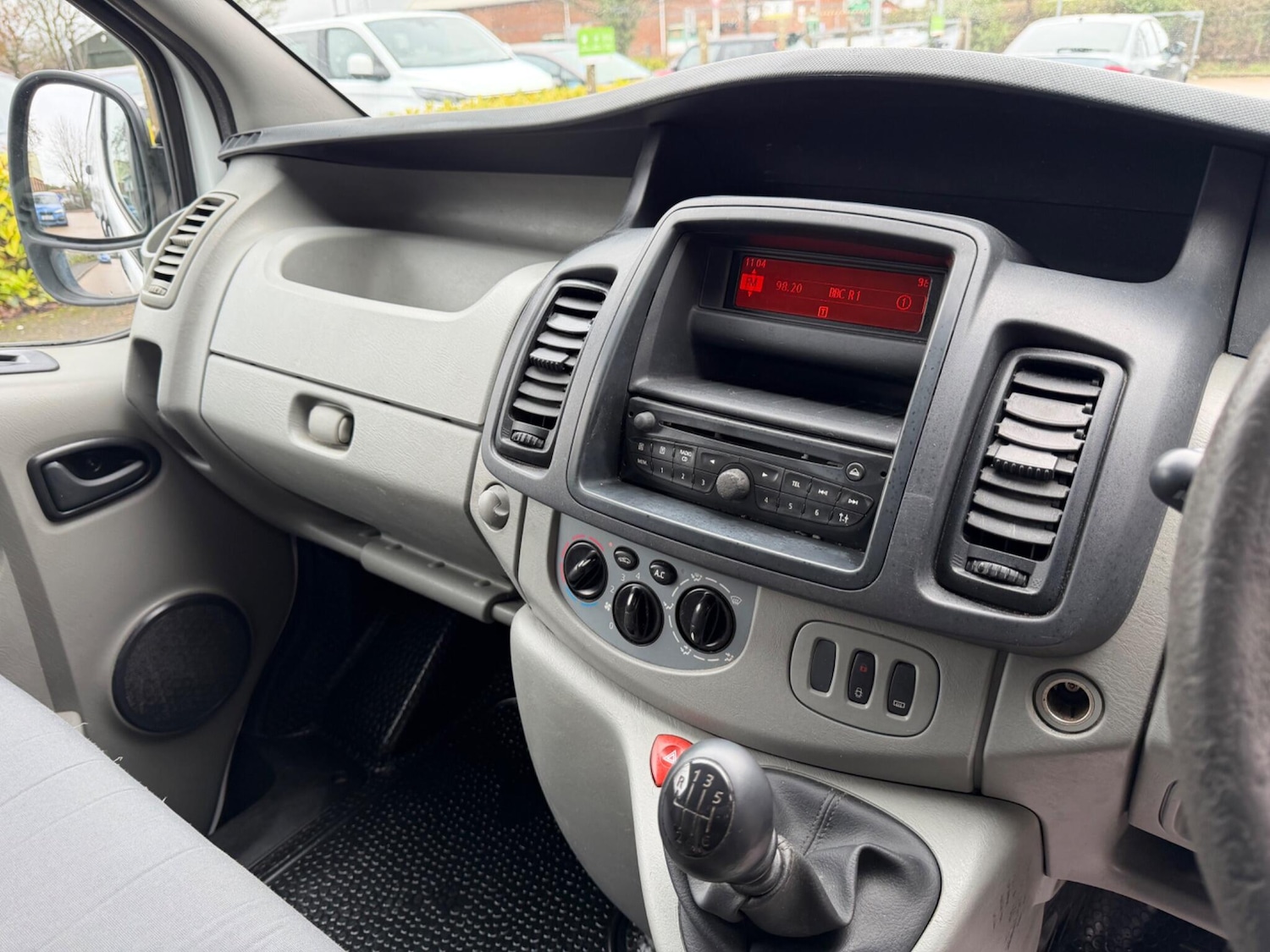 Used Vauxhall Vivaro 2013 for sale - 77478607: Photo 23