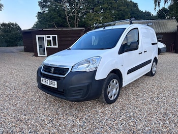 Used Peugeot Partner 2017 for sale - 75463728: Photo