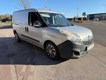 Used Vauxhall Combo 2017 for sale - 76991279: Photo