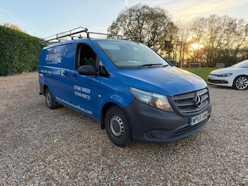 Used Mercedes-Benz Vito 2015 for sale - 76667073: Photo