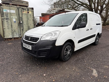 Used Peugeot Partner 2018 for sale - 78623331: Photo