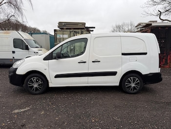 Used Peugeot Partner 2018 for sale - 78623331: Photo