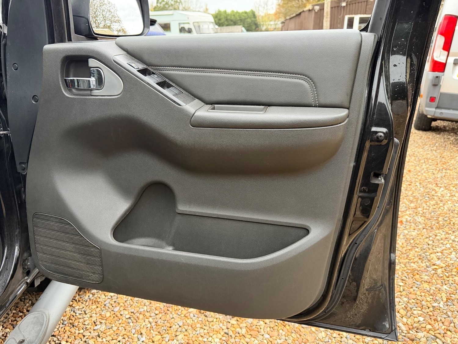 Used Nissan Navara 2012 for sale - 76549113: Photo 14