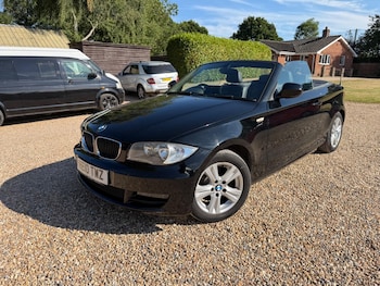 Used BMW 1 Series 2010 for sale - 79212192: Photo