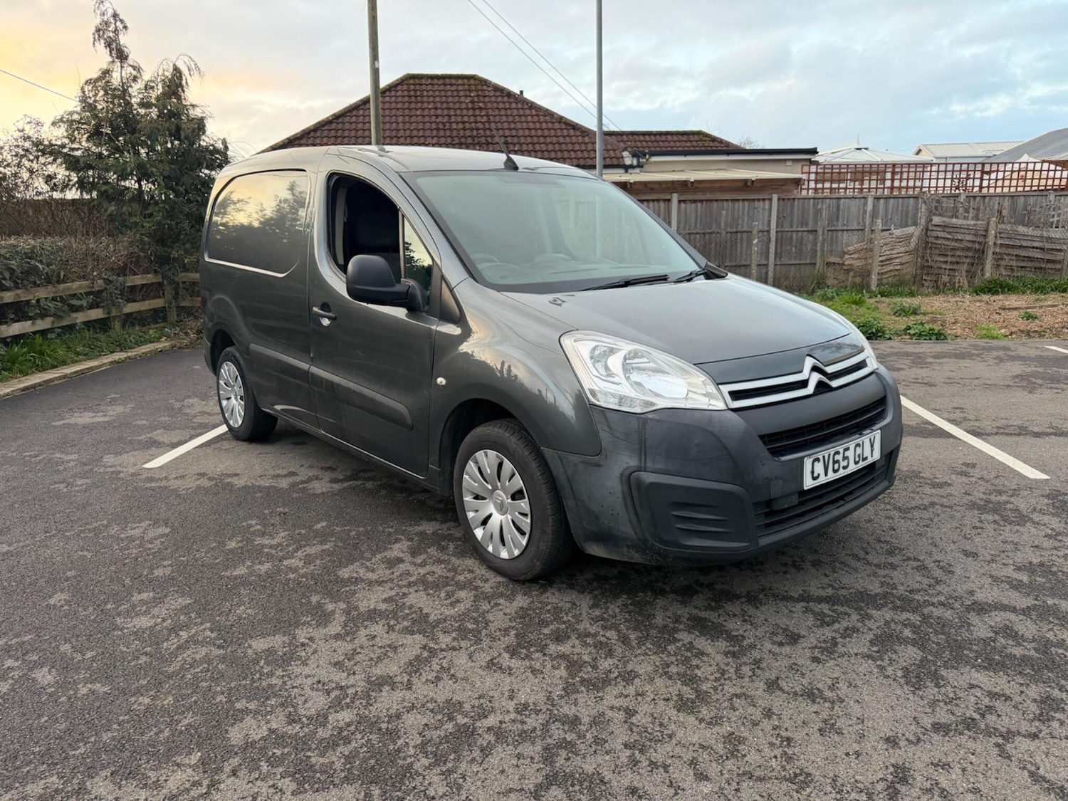 Used Citroen Berlingo 2015 for sale - 77824621: Photo 3