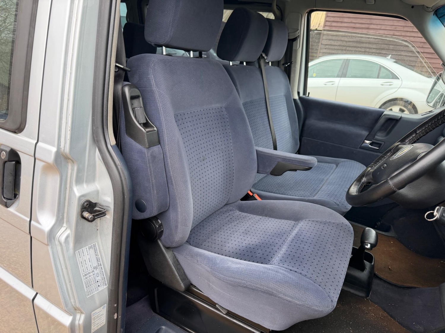 Used Volkswagen Caravelle for sale - 78116549: Photo 10