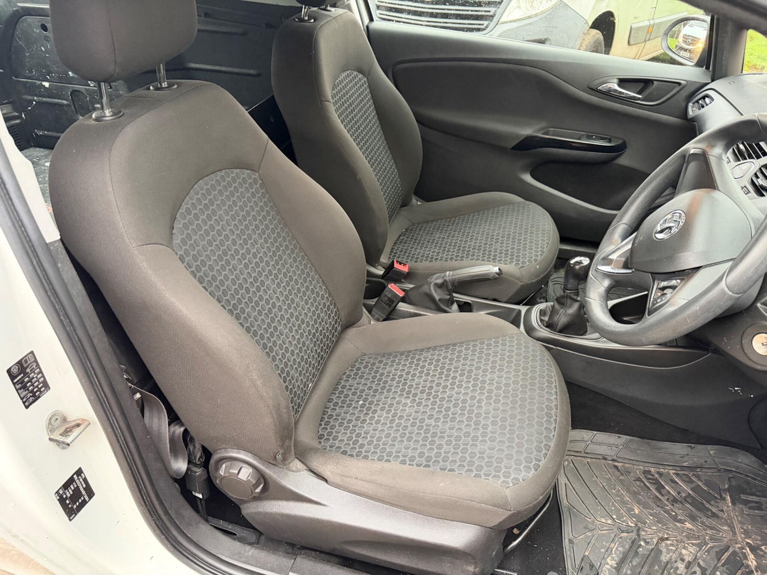 Used Vauxhall Corsa 2016 for sale - 77229752: Photo 9