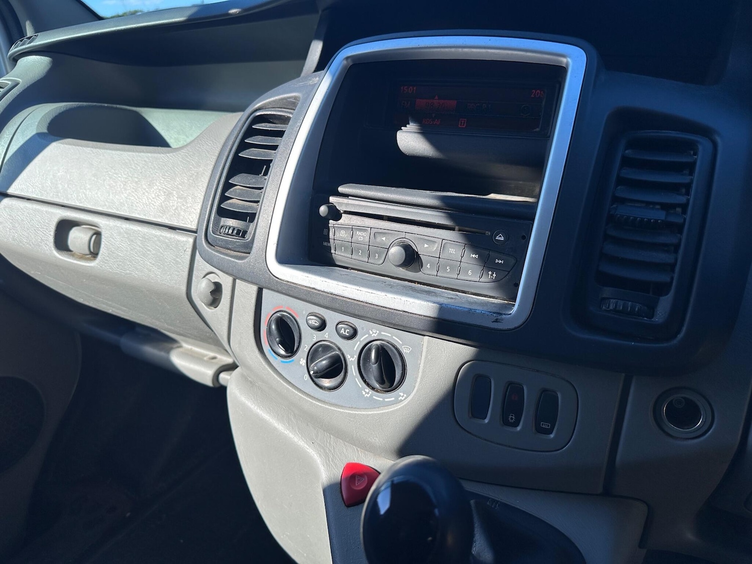 Used Vauxhall Vivaro 2013 for sale - 76121644: Photo 10