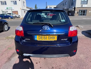 Used Toyota Auris 2011 for sale - 79646242: Photo