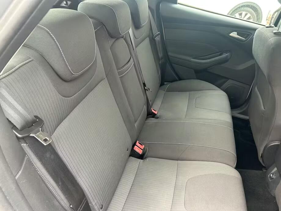 Used Ford Focus 2011 for sale - 78148003: Photo 7