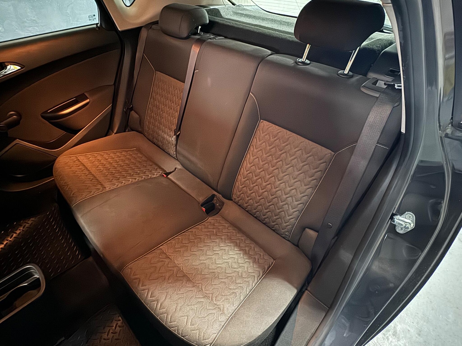 Used Vauxhall Astra 2013 for sale - 76942403: Photo 15