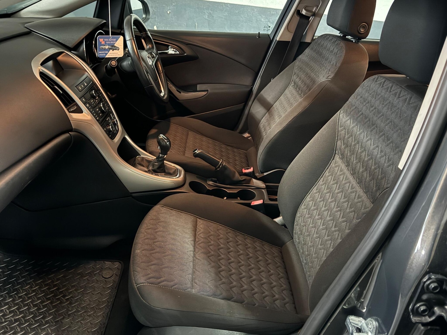 Used Vauxhall Astra 2013 for sale - 76942403: Photo 26