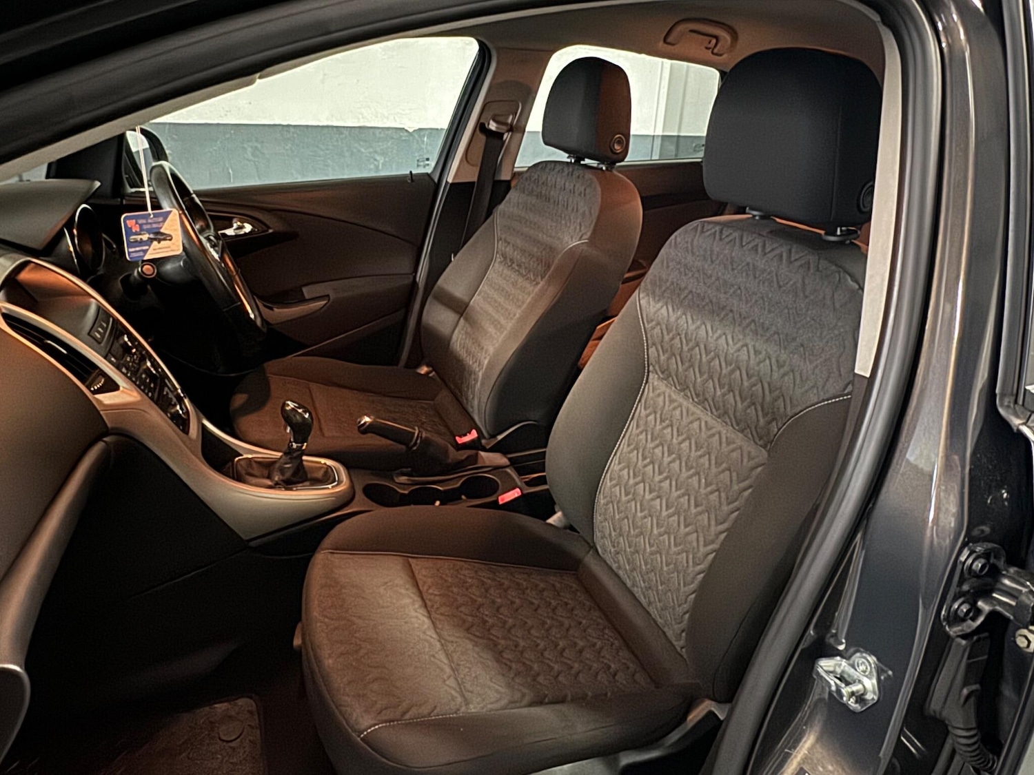 Used Vauxhall Astra 2013 for sale - 76942403: Photo 27