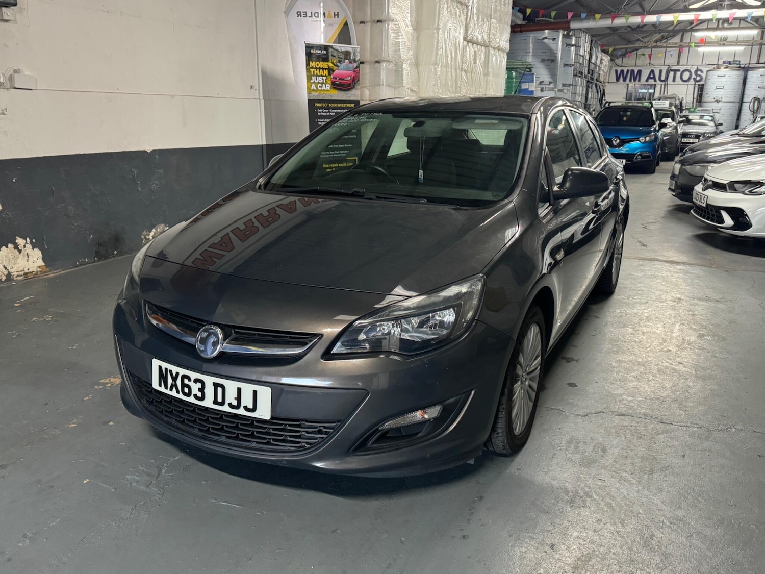 Used Vauxhall Astra 2013 for sale - 76942403: Photo 3