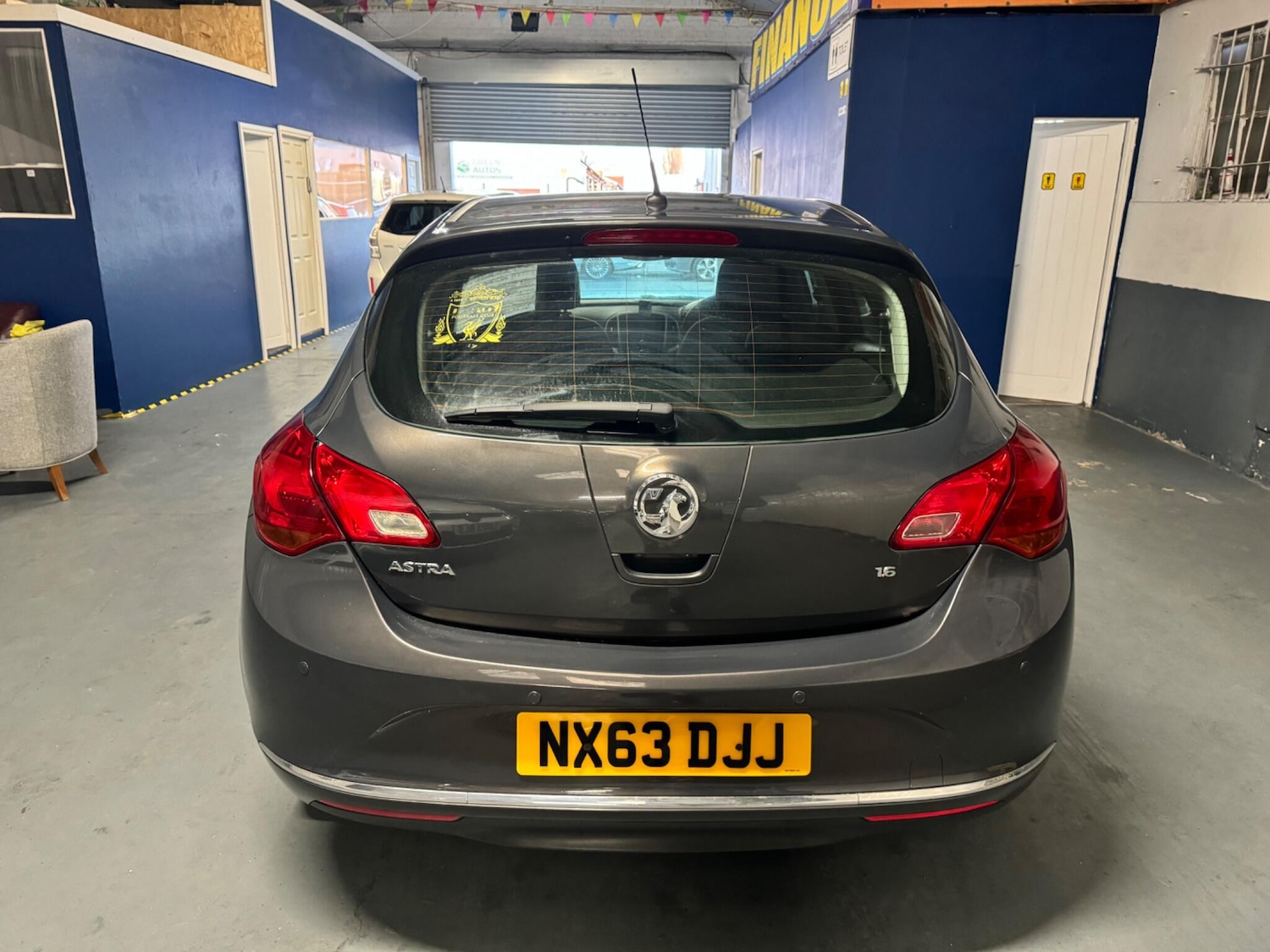 Used Vauxhall Astra 2013 for sale - 76942403: Photo 6