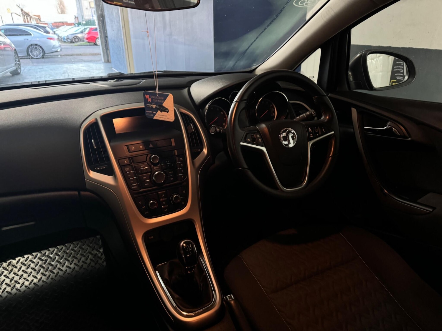 Used Vauxhall Astra 2013 for sale - 76942403: Photo 9