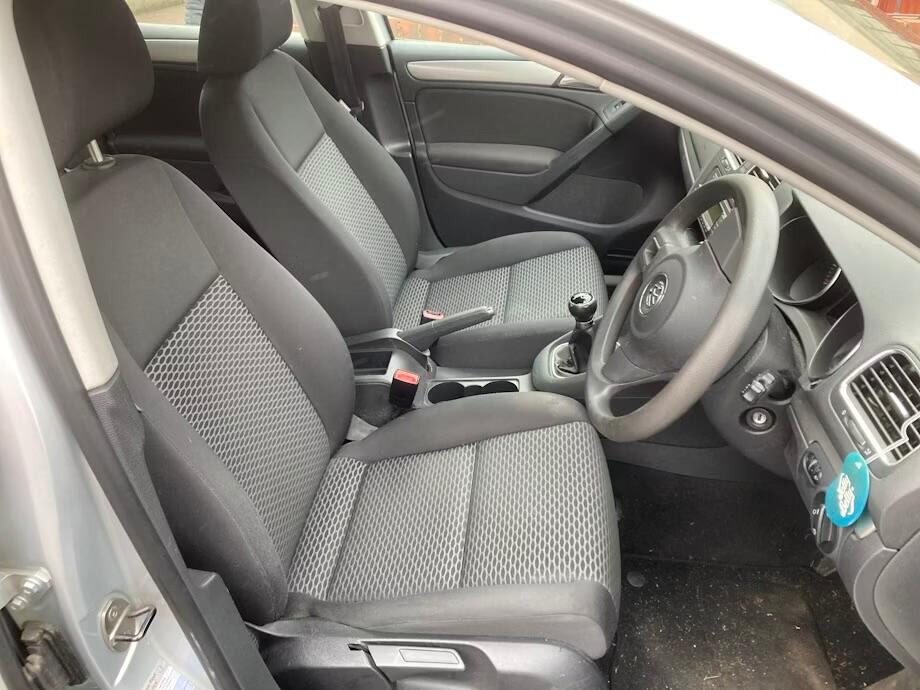 Used Volkswagen Golf 2009 for sale - 76307501: Photo 5