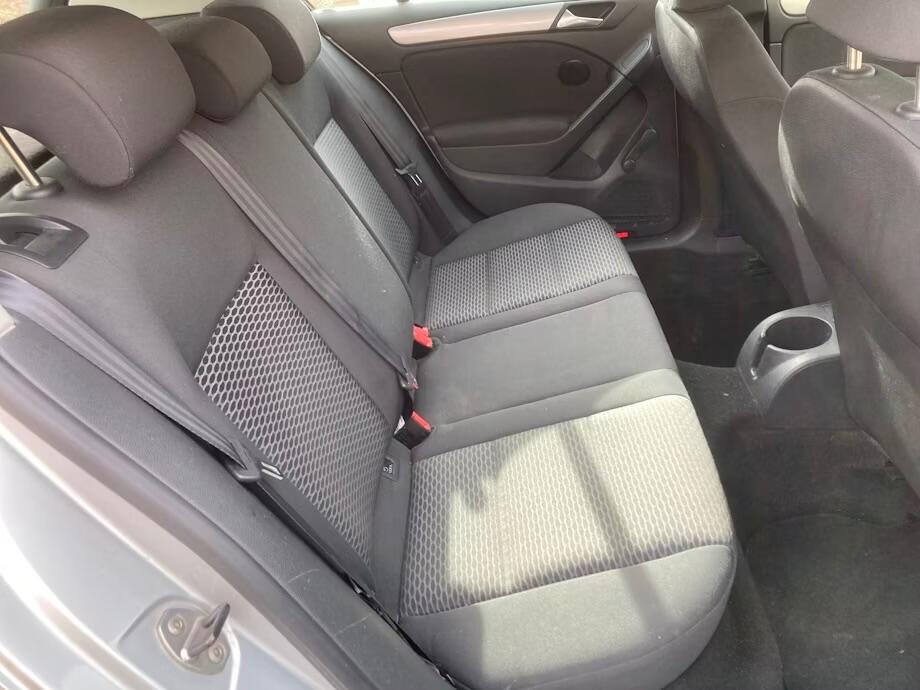 Used Volkswagen Golf 2009 for sale - 76307501: Photo 6