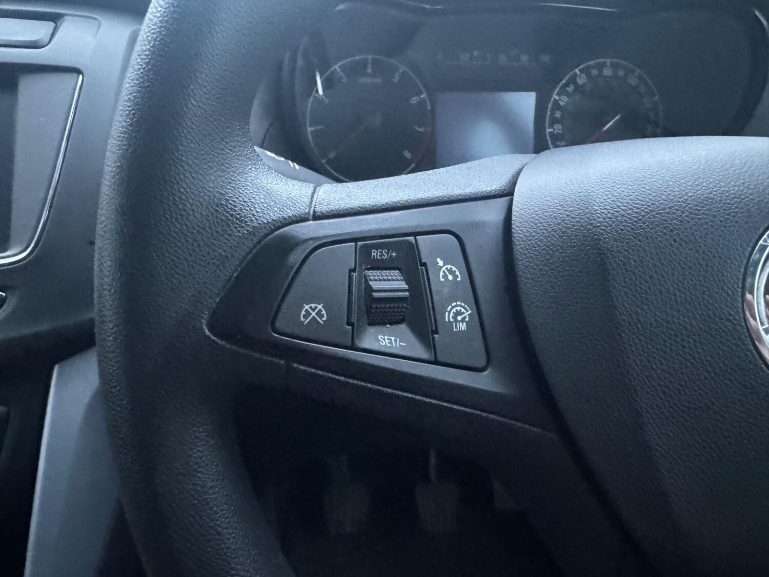 Used Vauxhall Zafira 2017 for sale - 77400823: Photo 19