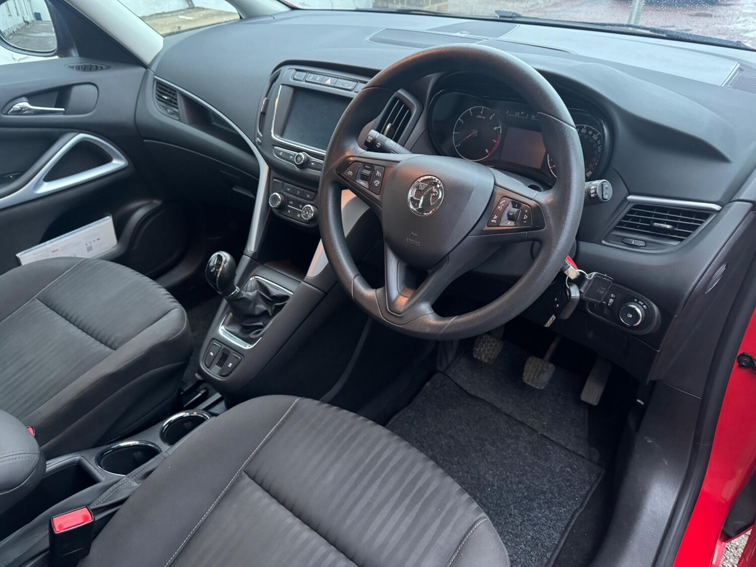 Used Vauxhall Zafira 2017 for sale - 77400823: Photo 31