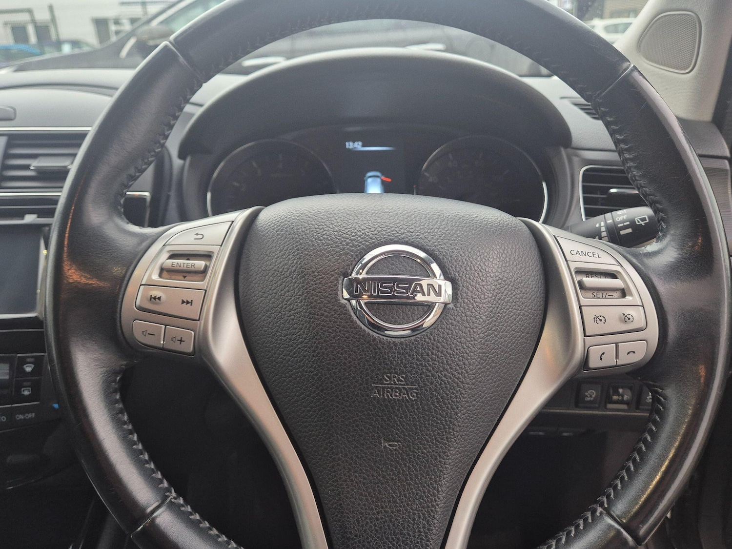 Used Nissan Pulsar 2017 for sale - 76688847: Photo 35