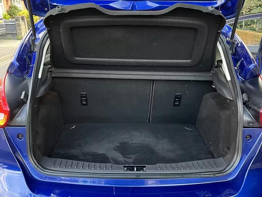 Used Ford Focus 2017 for sale - 77053972: Photo 9